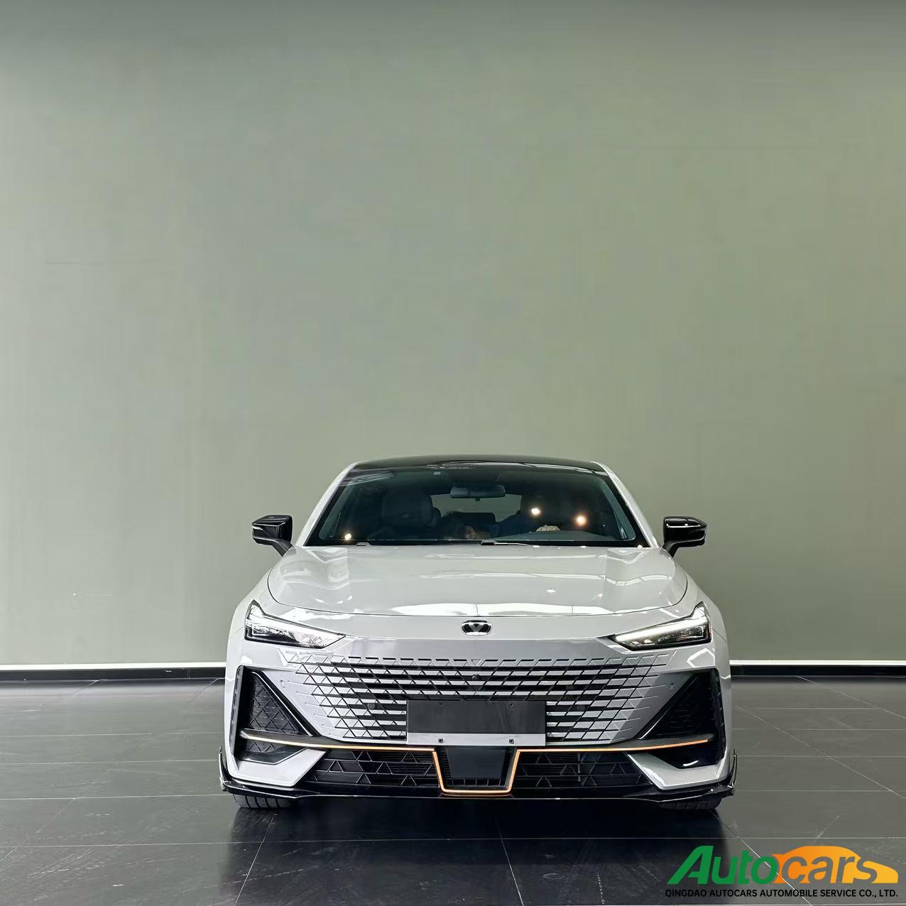 Chang'an UNI-V 2022 1.5T Prestige Edition